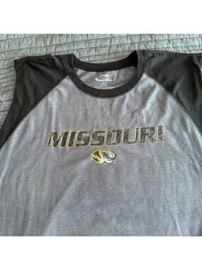 Vintage Cadre NCAA SEC Missouri Tigers Gray Logo Sleeveless Shirt Men's XX-Large